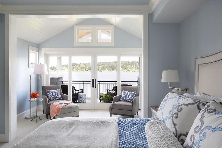 Sitting Room Vaulted Ceiling Gray Chairs Blue And Grey