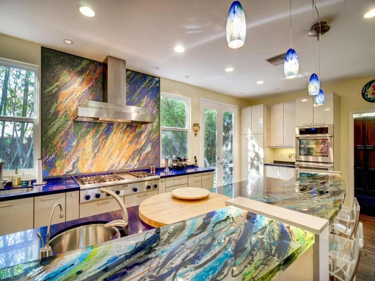 Silestone Quartz Countertops Onyx Countertop Using Blue Glass