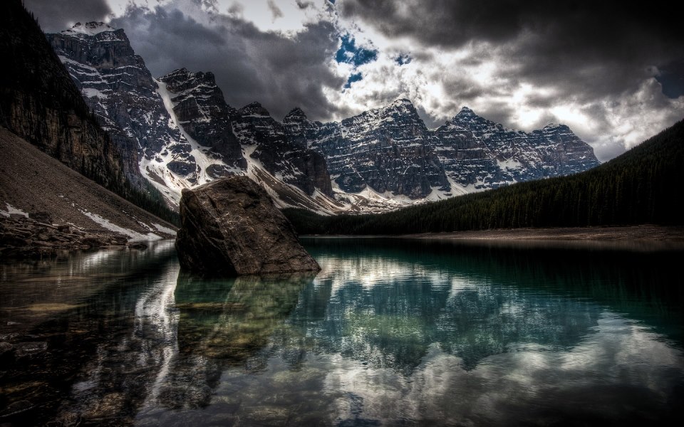 Lake Moraine - Banff National Park, Canada