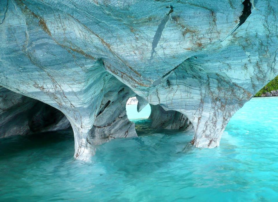 Grutas de Mármore, Chile