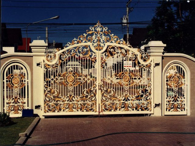 15 Of Our Favorite And Unique Gate Design – Fantastic Viewpoint