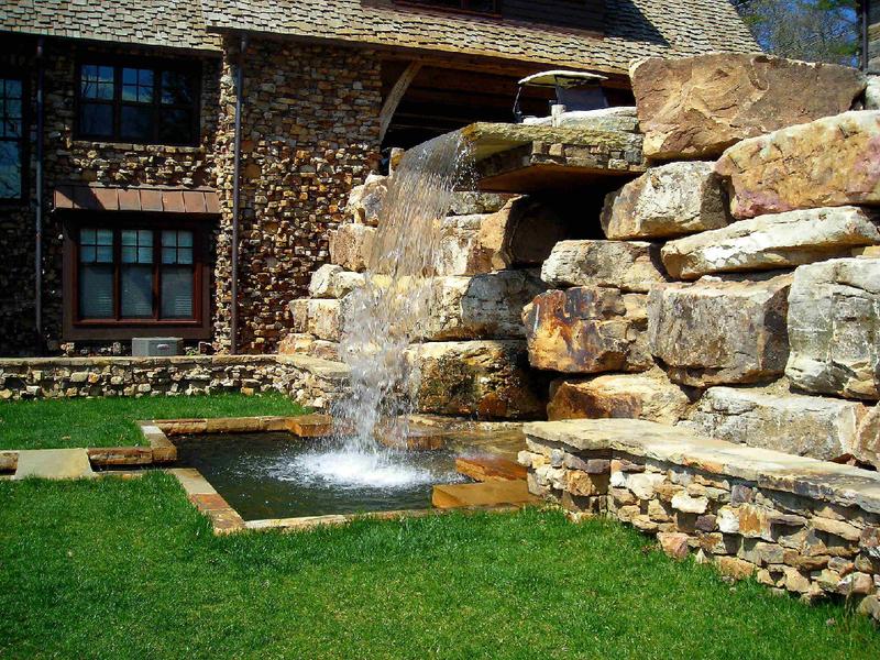 You Really Need a Relaxing Backyard Waterfall – Fantastic Viewpoint